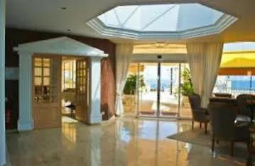 Vogue Hotel