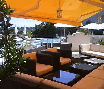 Hotel Vogue 4*