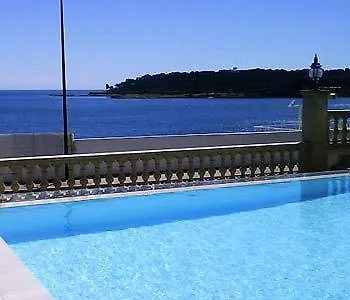 Vogue Antibes