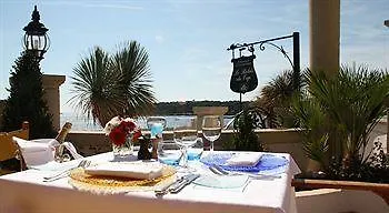 Hotel Vogue 4*